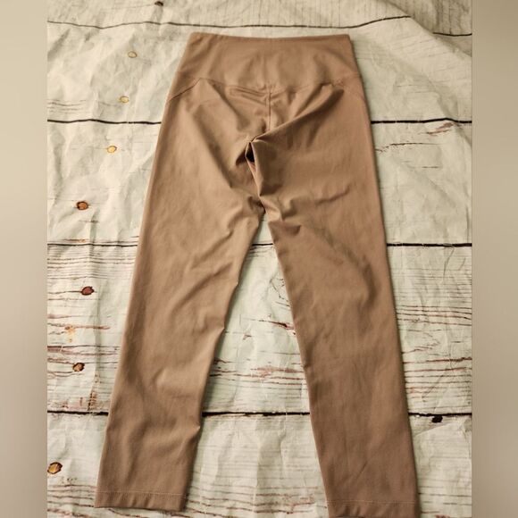 Girlfriend Collective Compressive High Rise Leggings Size Large - Picture 3 of 6